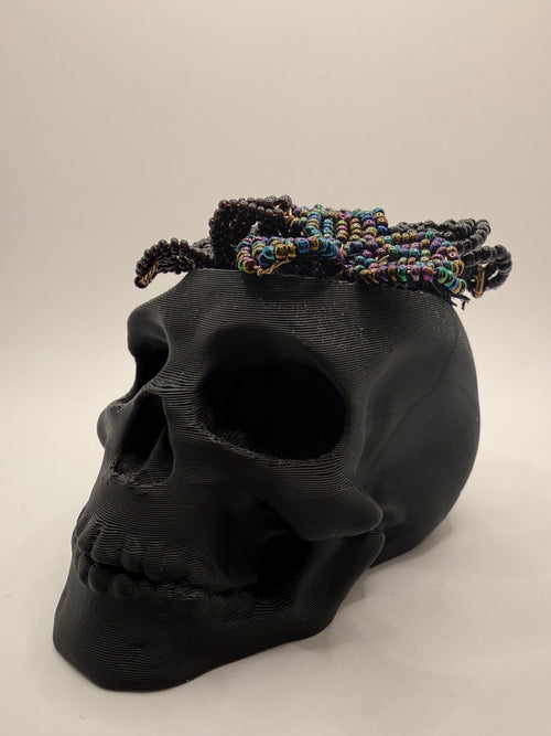 Calavera con mini suculentas