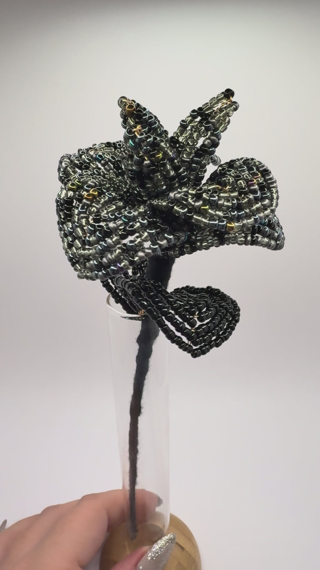 Flor gris jaspeada